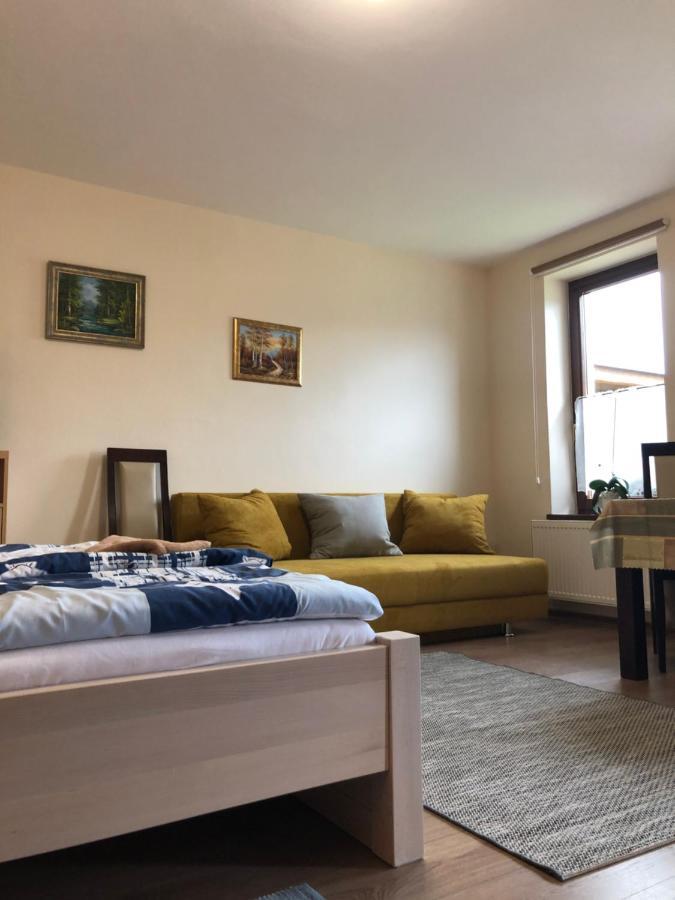 Ferienwohnung Privat Migac Vrbov Exterior foto