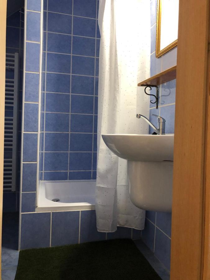 Ferienwohnung Privat Migac Vrbov Exterior foto
